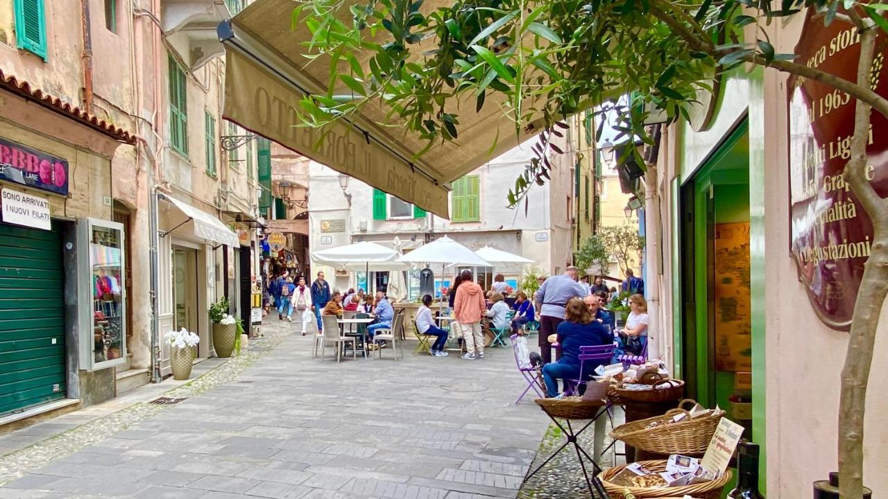 I Tetti Di Via Corradi Villa Sanremo Exterior photo